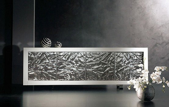 white-silver-cupboard (553x352, 64Kb)